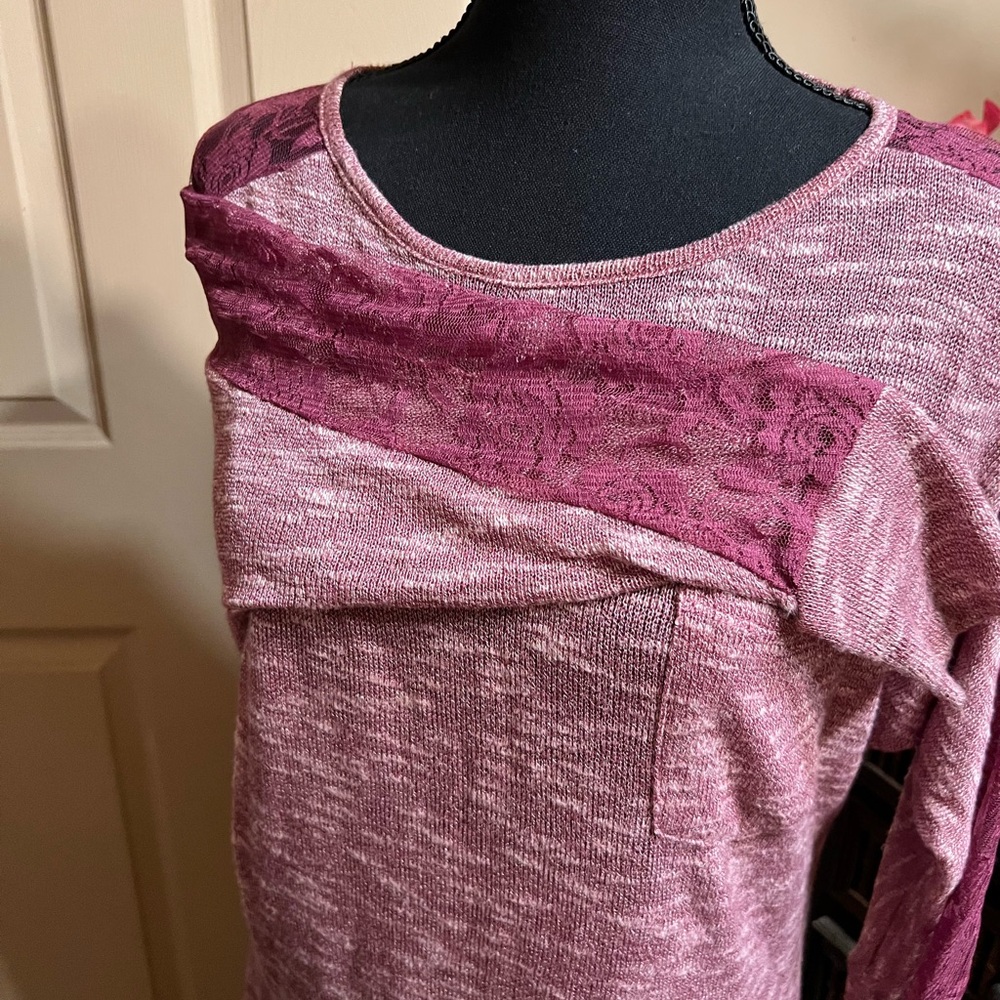 Rewind Mauve Long Sleeve Blouse Lace Rose Print Feminine